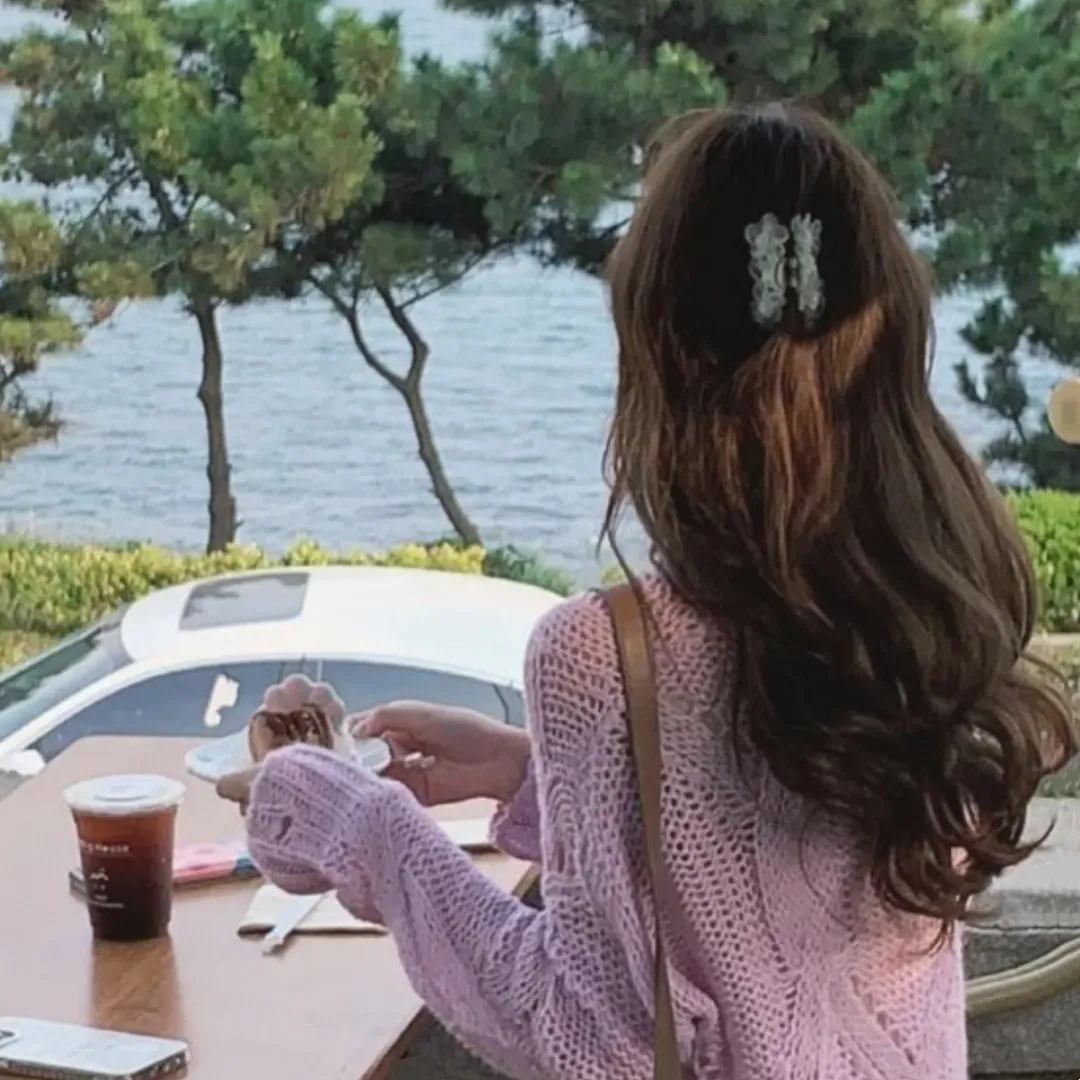 三秋迟暮候鸟无栖